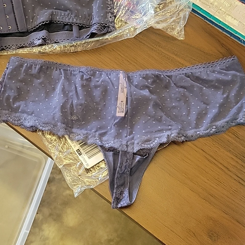 VS Set - Picture 5 of 6